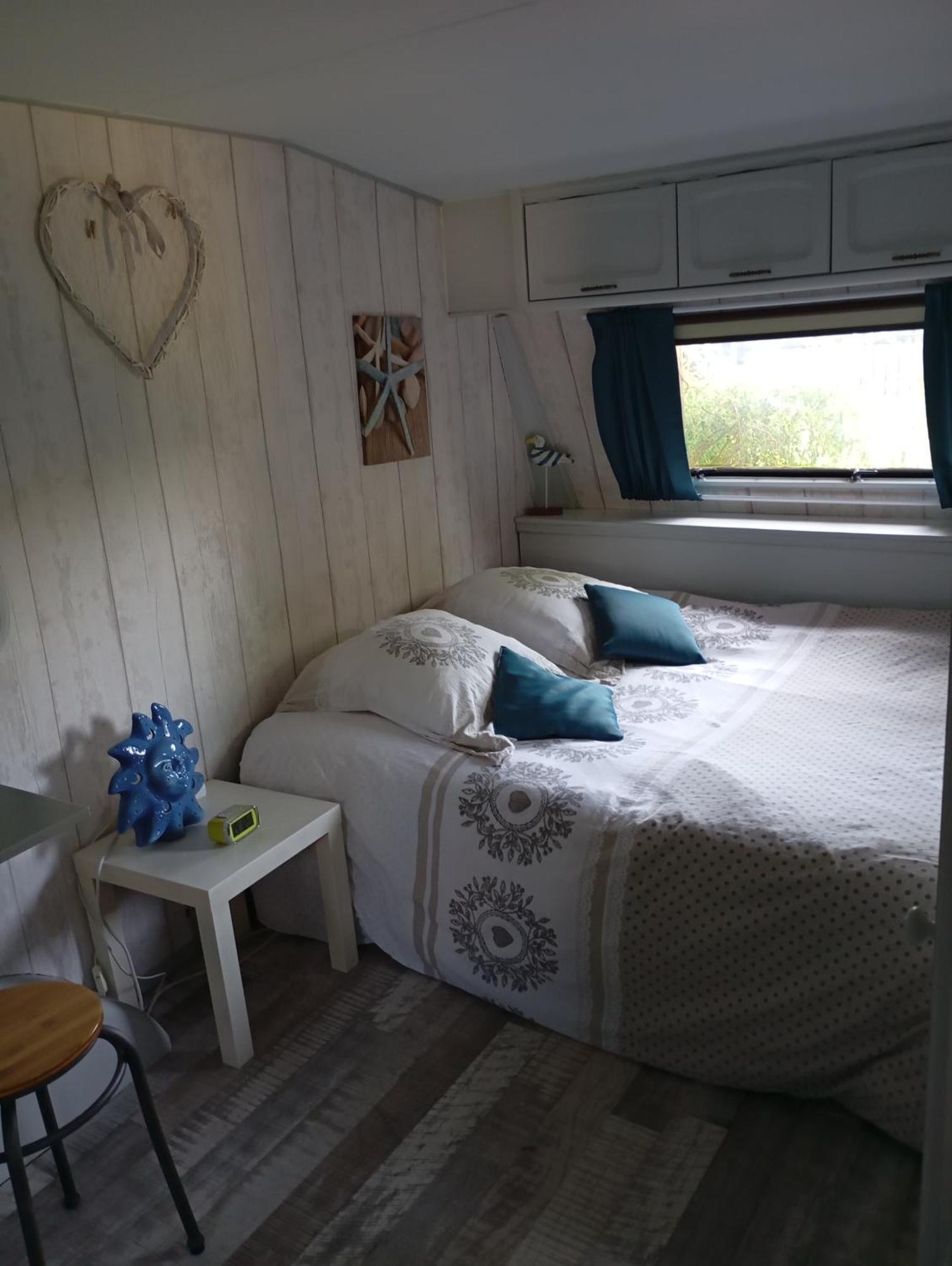Tiny House Plein Centre Apartment Уртен Екстериор снимка